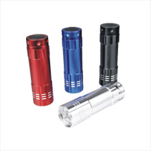 Dry Battery Aluminum LED Flashlight (CC-7002)